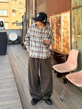 「Zooodle（ズードル）のCheckered hoodie shirt - チェックフーディーシャツ -（シャツ/ブラウス、ブルー系）」を使った、りゅうせいさん（メンズ・163cm）の春コーディネート