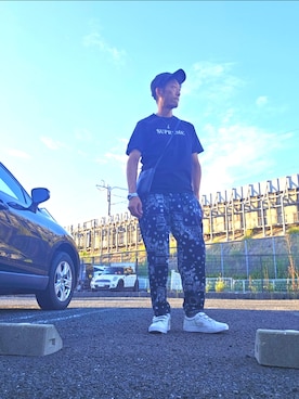 「(?_?)のアイテム（パンツ、ブルー系）」を使った、tonoootonoooさん（メンズ・174cm）の夏コーディネート