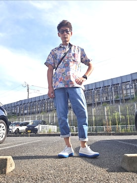 「Wrangler（ラングラー）のアイテム（デニムパンツ、ブルー系）」を使った、tonoootonoooさん（メンズ・174cm）の夏コーディネート