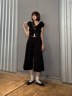 「goocy（グーシー）のマルチWAY半袖シャーリングブラウス（シャツ/ブラウス、ブラック系）」を使った、MIZUHOさん（レディース・165cm）の夏コーディネート