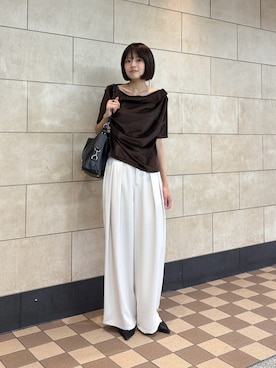 「goocy（グーシー）のシアーベロアドレープ半袖トップス（Tシャツ/カットソー、ブラウン系）」を使った、MIZUHOさん（レディース・165cm）の夏コーディネート
