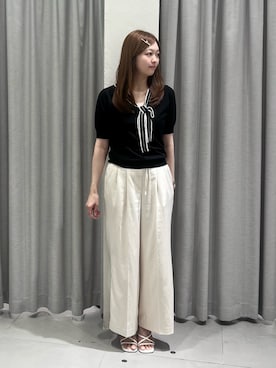「NATURAL BEAUTY BASIC（ナチュラルビューティーベーシック）のアイテム（その他パンツ）」を使った、reikaさん（レディース・160cm）の秋コーディネート