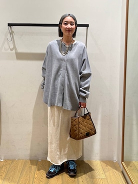 「HEREIAM（ヘレイアム）のアイテム」を使った、てぃーさん（レディース・169cm）の冬コーディネート