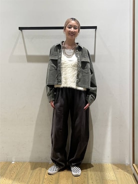 「BAYFLOW（ベイフロー）のアイテム」を使った、てぃーさん（レディース・169cm）の秋コーディネート