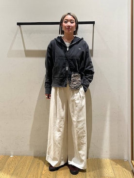 「BAYFLOW（ベイフロー）のアイテム」を使った、てぃーさん（レディース・169cm）の冬コーディネート