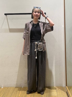 「BAYFLOW（ベイフロー）のアイテム（パンツ）」を使った、てぃーさん（レディース・169cm）の春コーディネート