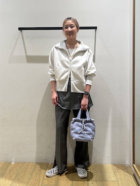 「BAYFLOW（ベイフロー）のアイテム」を使った、てぃーさん（レディース・169cm）の秋コーディネート