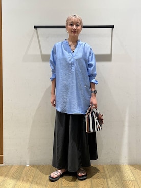 「BAYFLOW（ベイフロー）のマルチWAYメッシュショルダー（ショルダーバッグ、ブルー系）」を使った、てぃーさん（レディース・169cm）の夏コーディネート
