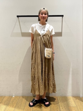 「BAYFLOW（ベイフロー）のアイテム（ワンピース/ドレス）」を使った、てぃーさん（レディース・169cm）の春コーディネート