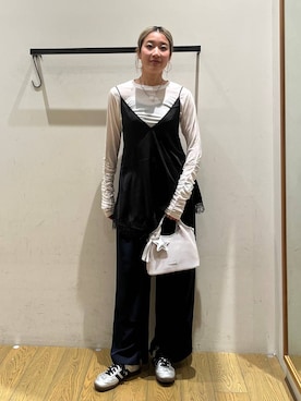 「HEREIAM（ヘレイアム）のアイテム（パンツ）」を使った、てぃーさん（レディース・169cm）の春コーディネート