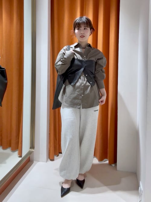 レザービスチェ（その他トップス）｜Whim Gazette（ウィムガゼット）の