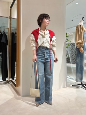 「Whim Gazette（ウィムガゼット）のストレートデニム（デニムパンツ、ブルー系）」を使った、wg_iijimaさん（レディース・157cm）の春コーディネート