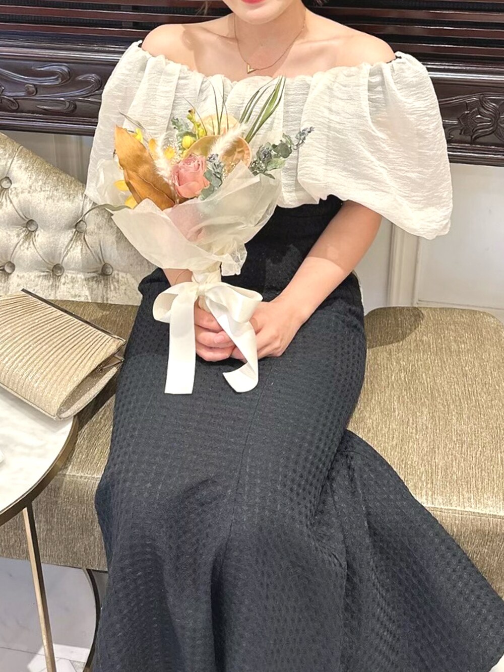 「ワンピース、結婚式、お呼ばれスタイル、leja、シンプルスタイル、大人コーデ、きれいめコーディネート、オフショル」｜「legaのアイテム（ワンピース、ブラック系）」を使った、𝓼𝓱𝓲𝓸さん（レディース・157cm）の夏コーディネートの1枚目の写真