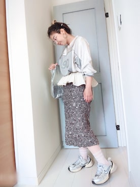 「MAISON SPECIAL（メゾンスペシャル）の90's Uniform Long Sleeve T-shirt/90'sユニフォームロンTEE【MAISON SPECIAL/メゾンスペシャル】（Tシャツ/カットソー、グレー系）」を使った、アリエル＊さん（レディース・155cm）の春コーディネート