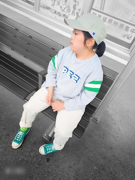 「アイテム（その他パンツ、ホワイト系）」を使った、アリエル＊さん（キッズ・131cm）の春コーディネート