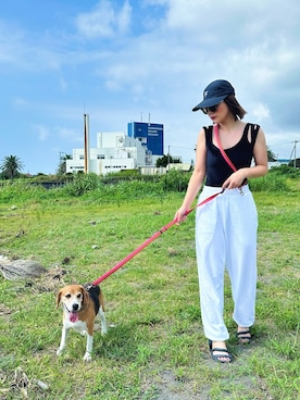 「アイテム（ビーチサンダル）」を使った、yukyaさん（レディース・161cm）の秋コーディネート