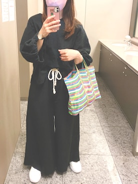 「3色コーデ」｜「アイテム（アクセサリー）」を使った、m.さん（レディース・161cm）の夏コーディネート