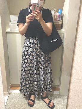 「teva」｜「アイテム（トートバッグ）」を使った、m.さん（レディース・161cm）の秋コーディネート