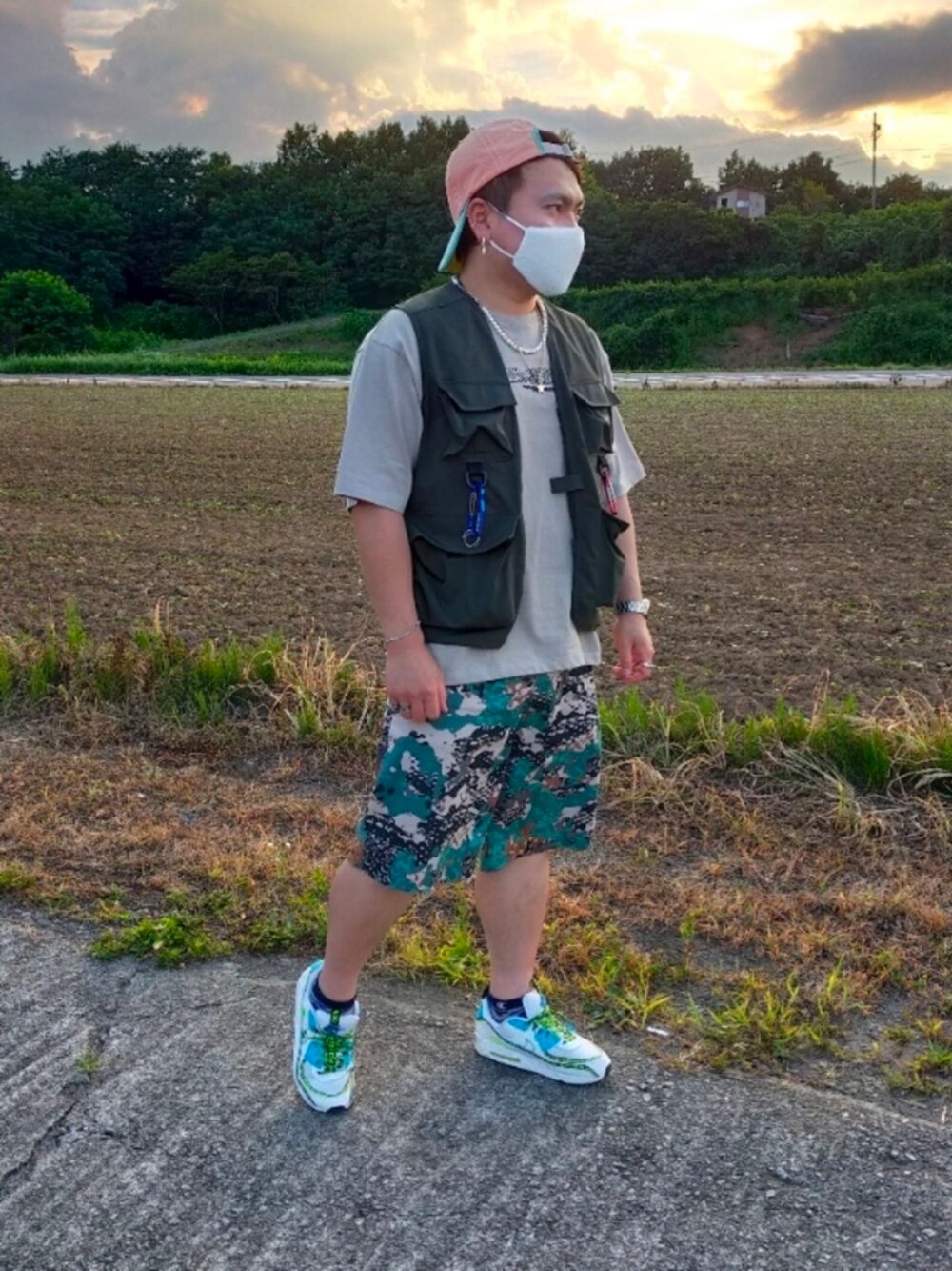 DIESEL(ディーゼル)の「メンズ カモフラショートパンツ(その他