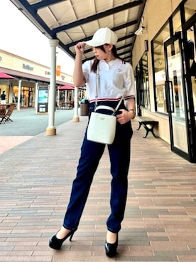 「Guess（ゲス）のアイテム（帽子）」を使った、GUESS JAPANさん（レディース・150cm）の春コーディネート
