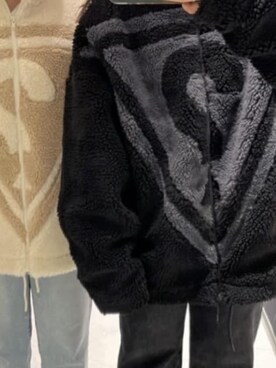 「Guess（ゲス）のアイテム（ブルゾン）」を使った、GUESS JAPANさん（レディース・155cm）の冬コーディネート