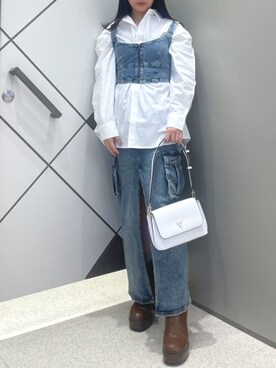 「Guess（ゲス）のアイテム（その他トップス）」を使った、GUESS JAPANさん（レディース・159cm）の春コーディネート