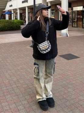 GUESS JAPANさんのコーディネート