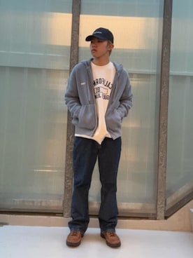 GUESS JAPANさんのコーディネート