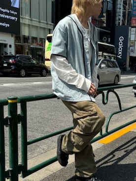 「Guess（ゲス）のアイテム（その他トップス）」を使った、GUESS JAPANさん（メンズ・164cm）の夏コーディネート