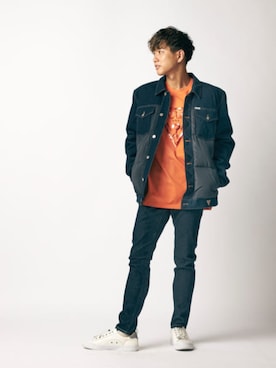 「Guess（ゲス）のアイテム（デニムジャケット）」を使った、GUESS JAPANさん（メンズ・174cm）の冬コーディネート