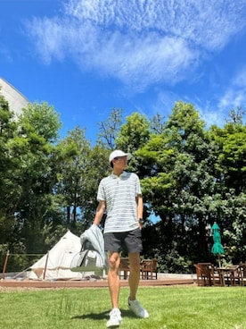 「Guess（ゲス）のアイテム（カーゴパンツ）」を使った、GUESS JAPANさん（メンズ・174cm）の夏コーディネート