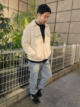 「Guess（ゲス）のアイテム（パンツ）」を使った、GUESS JAPANさん（メンズ・170cm）の春コーディネート