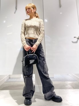 「Guess（ゲス）のアイテム（その他トップス）」を使った、GUESS JAPANさん（レディース・158cm）の春コーディネート