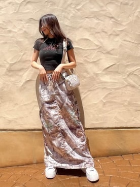 「Guess（ゲス）のアイテム（スカート）」を使った、GUESS JAPANさん（レディース・156cm）の夏コーディネート