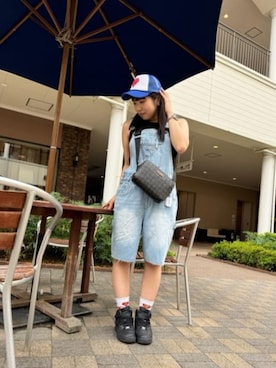 「GUESS」｜「アイテム（サロペット/オーバーオール）」を使った、GUESS JAPANさん（レディース・156cm）の夏コーディネート