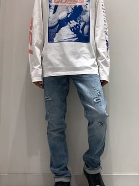 「袖プリント」｜GUESS JAPANさん（レディース・168cm）の秋コーディネート