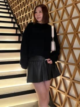 「Guess（ゲス）のアイテム（スカート）」を使った、GUESS JAPANさん（レディース・155cm）の冬コーディネート