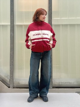 「アイテム（ナイロンジャケット）」を使った、GUESS JAPANさん（レディース・165cm）の冬コーディネート