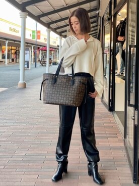 GUESS JAPANさん（レディース・163cm）の冬コーディネート