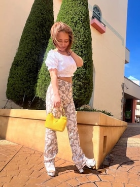 「Guess（ゲス）のアイテム（その他トップス）」を使った、GUESS JAPANさん（レディース・152cm）の春コーディネート