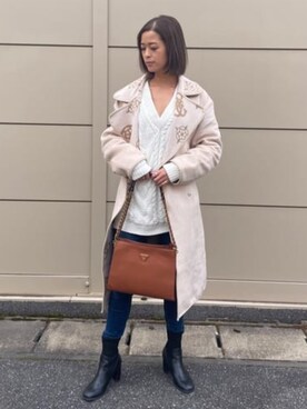 「Guess（ゲス）のアイテム（その他アウター）」を使った、GUESS JAPANさん（レディース・163cm）の冬コーディネート