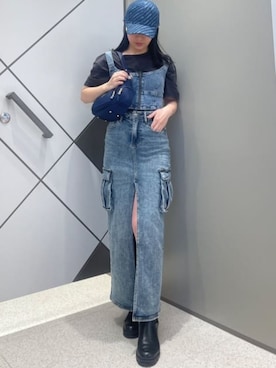 「Guess（ゲス）のアイテム（帽子）」を使った、GUESS JAPANさん（レディース・159cm）の春コーディネート