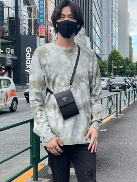 「Guess（ゲス）のアイテム（ニット/セーター）」を使った、GUESS JAPANさん（メンズ・178cm）の冬コーディネート