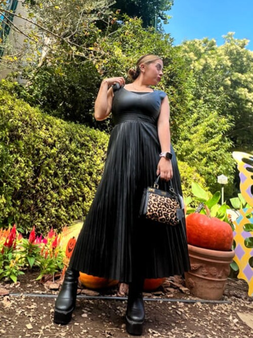 Guess（ゲス）の「Teri Faux-Leather Dress（ワンピース）」 - WEAR