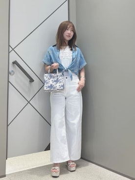 「クロップドパンツ」｜GUESS JAPANさん（レディース・152cm）の夏コーディネート