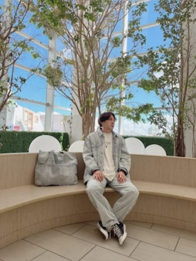 「Guess（ゲス）のアイテム（ブルゾン）」を使った、GUESS JAPANさん（メンズ・172cm）の秋コーディネート