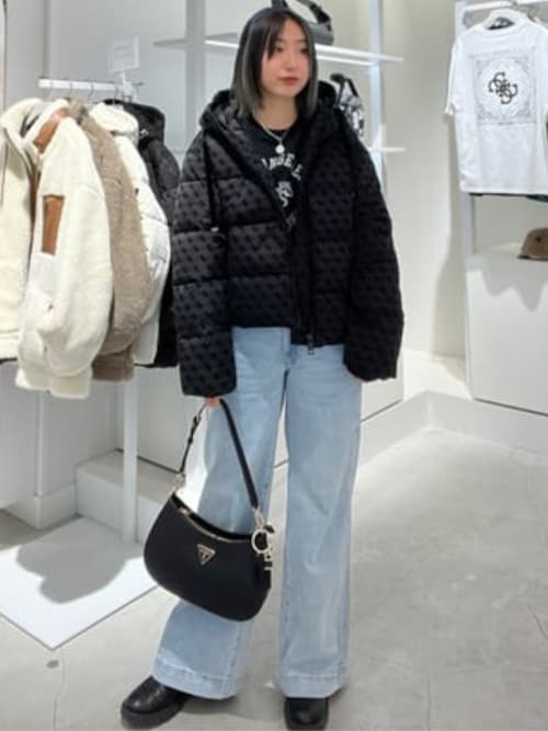 GUESS コート アウター DAISY Puffer Logo Flock ジャケット