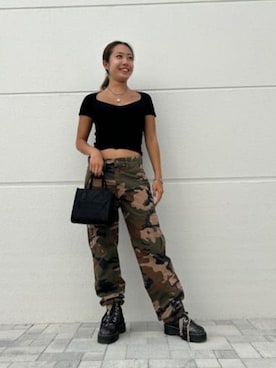 「Guess（ゲス）のアイテム（その他トップス）」を使った、GUESS JAPANさん（レディース・163cm）の冬コーディネート