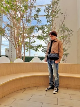 「Guess（ゲス）のアイテム（ブルゾン）」を使った、GUESS JAPANさん（メンズ・172cm）の秋コーディネート
