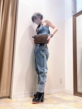 「Guess（ゲス）のアイテム（その他トップス）」を使った、GUESS JAPANさん（レディース・159cm）の夏コーディネート